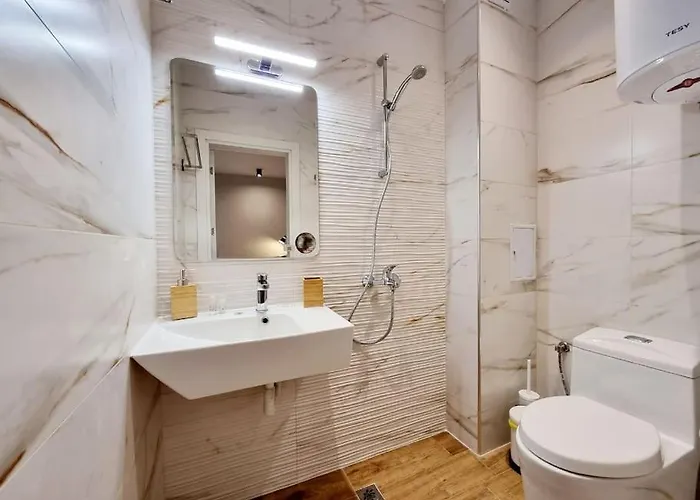 Blumar 2 In Super Center شقة